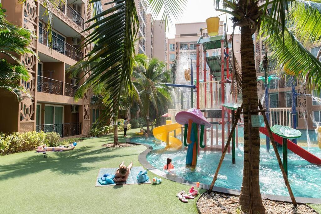 Atlantis Condo Resort Pattaya By Lj Jomtien Beach Buitenkant foto